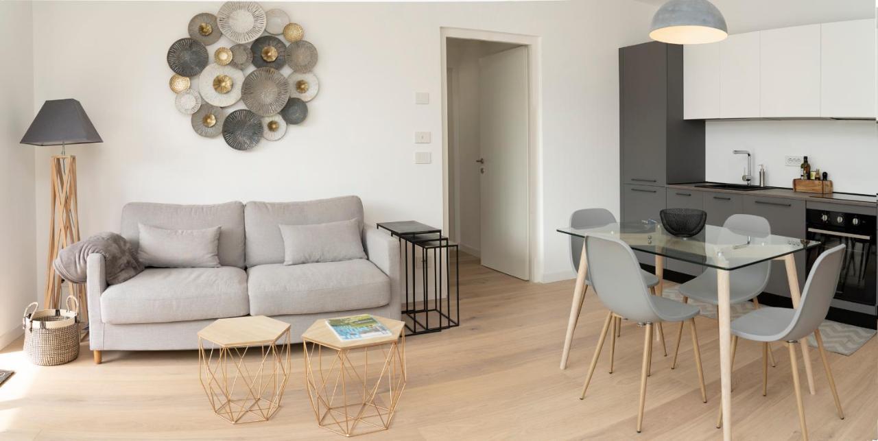 Serviced Apartments By Hotel De Charme לבנו מראה חיצוני תמונה